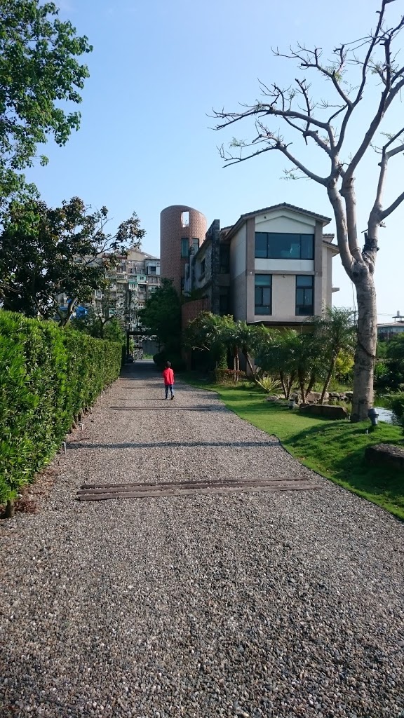 宜蘭冬山河親水公園~浮水印民宿