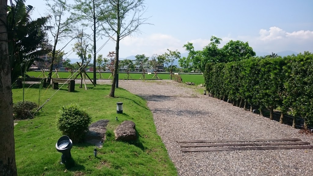 宜蘭冬山河親水公園~浮水印民宿