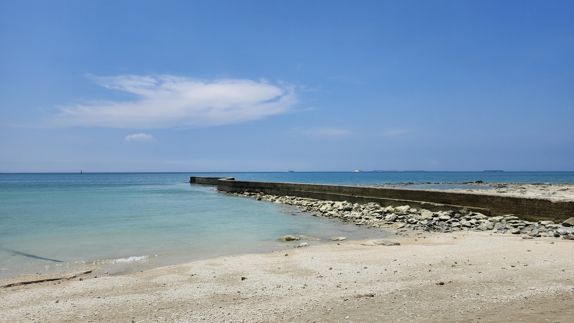 澎湖素食旅遊攻略｜澎澄飯店開箱：港景泳池、跳島與在地蔬食美食地圖