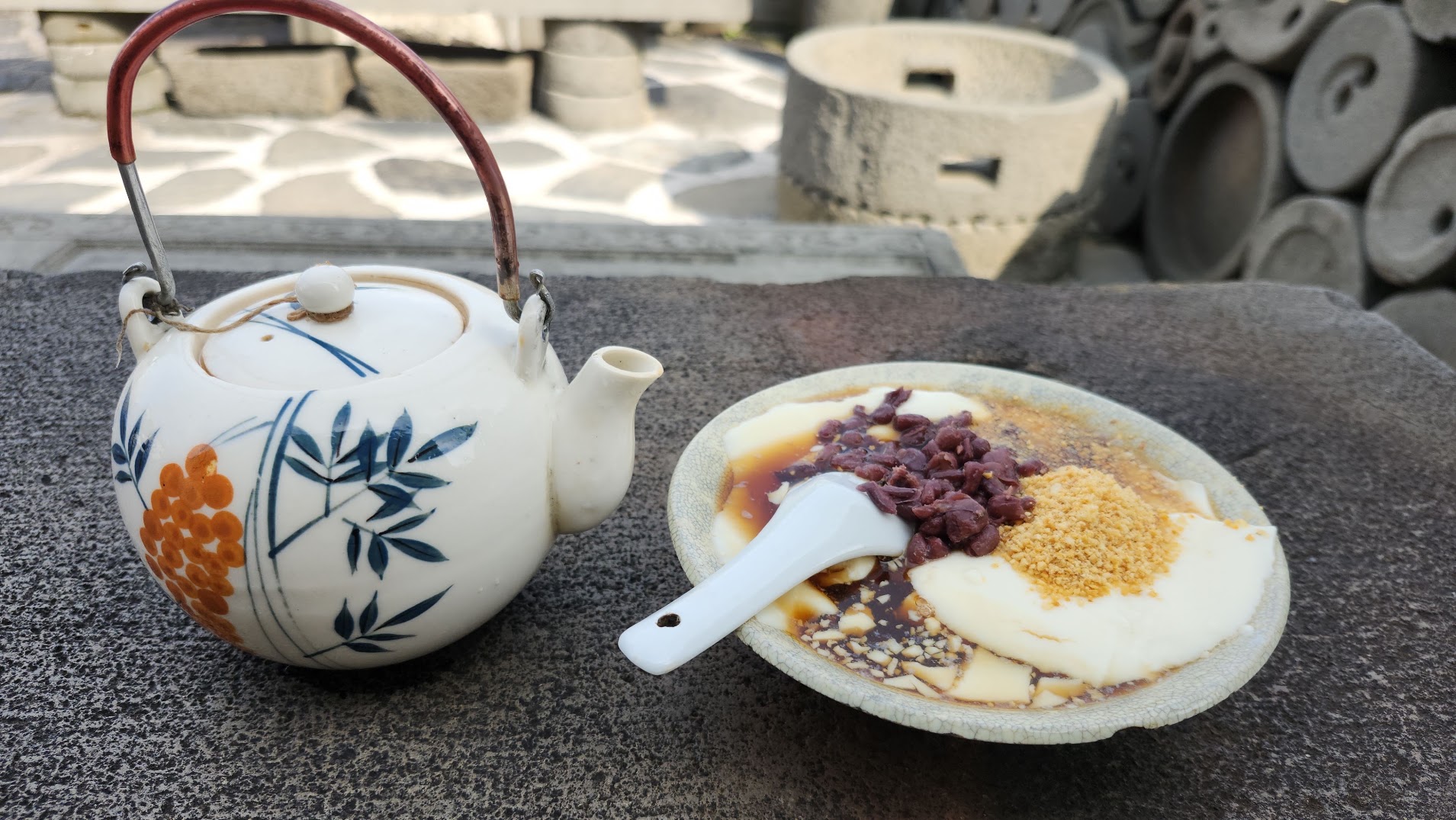 澎湖素食旅遊攻略｜澎澄飯店開箱：港景泳池、跳島與在地蔬食美食地圖