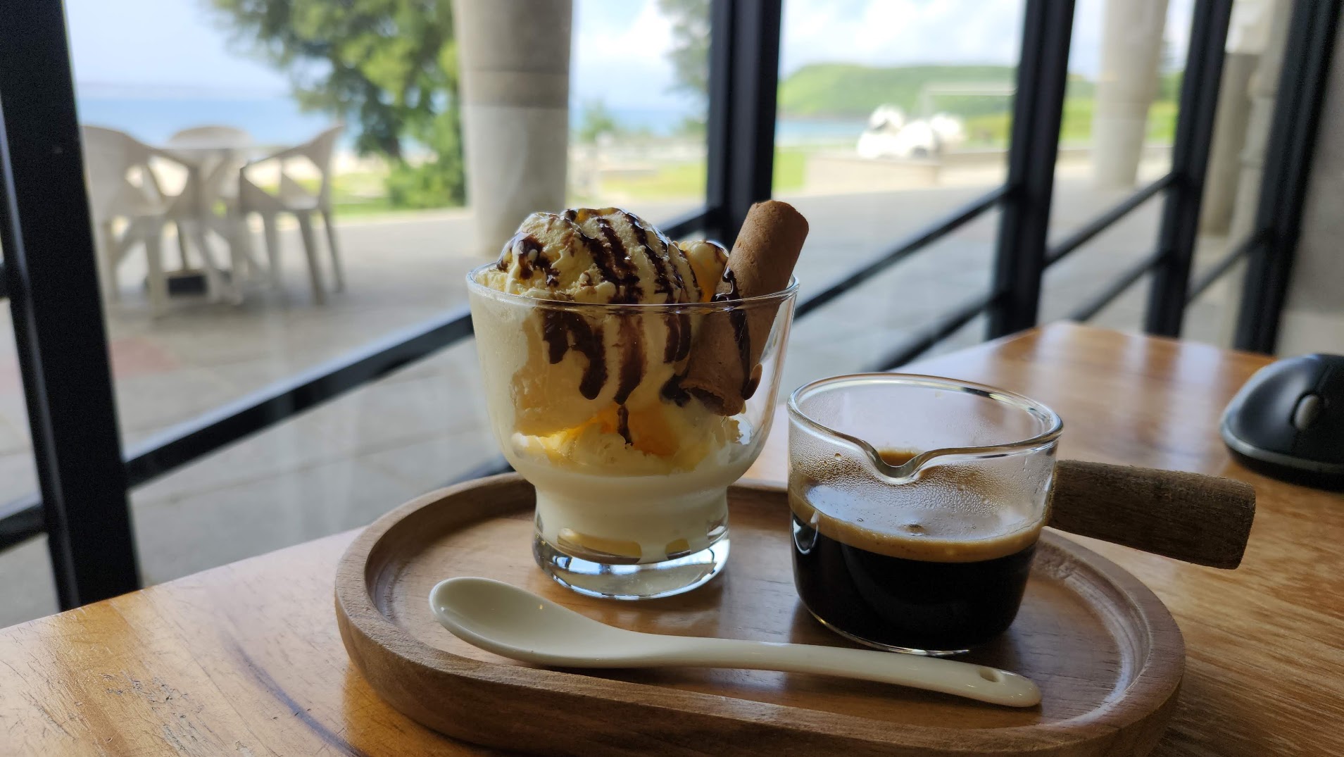 澎湖素食旅遊攻略｜澎澄飯店開箱：港景泳池、跳島與在地蔬食美食地圖