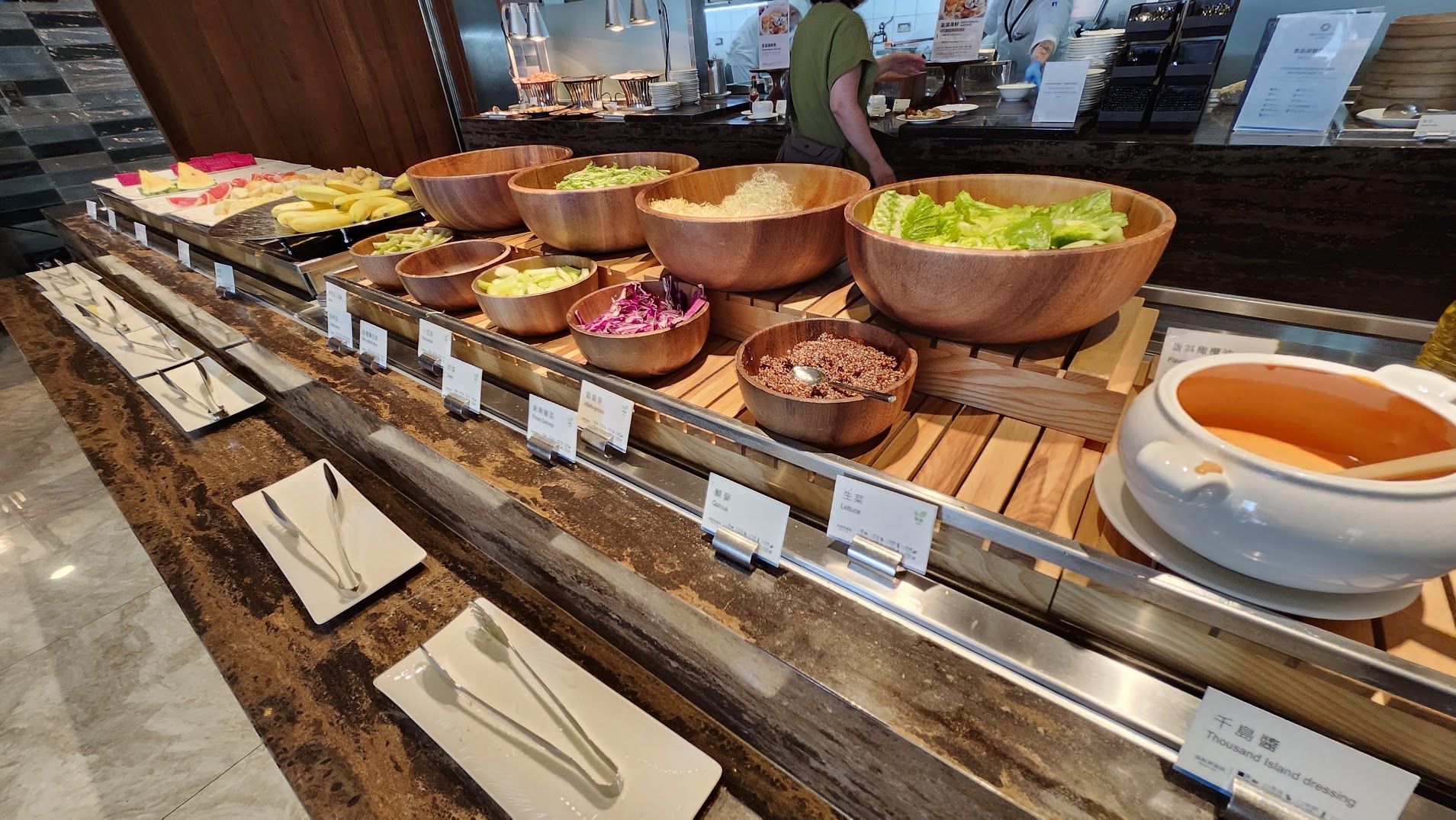 澎湖素食旅遊攻略｜澎澄飯店開箱：港景泳池、跳島與在地蔬食美食地圖