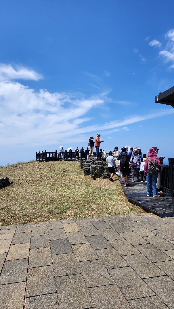 澎湖素食旅遊攻略｜澎澄飯店開箱：港景泳池、跳島與在地蔬食美食地圖
